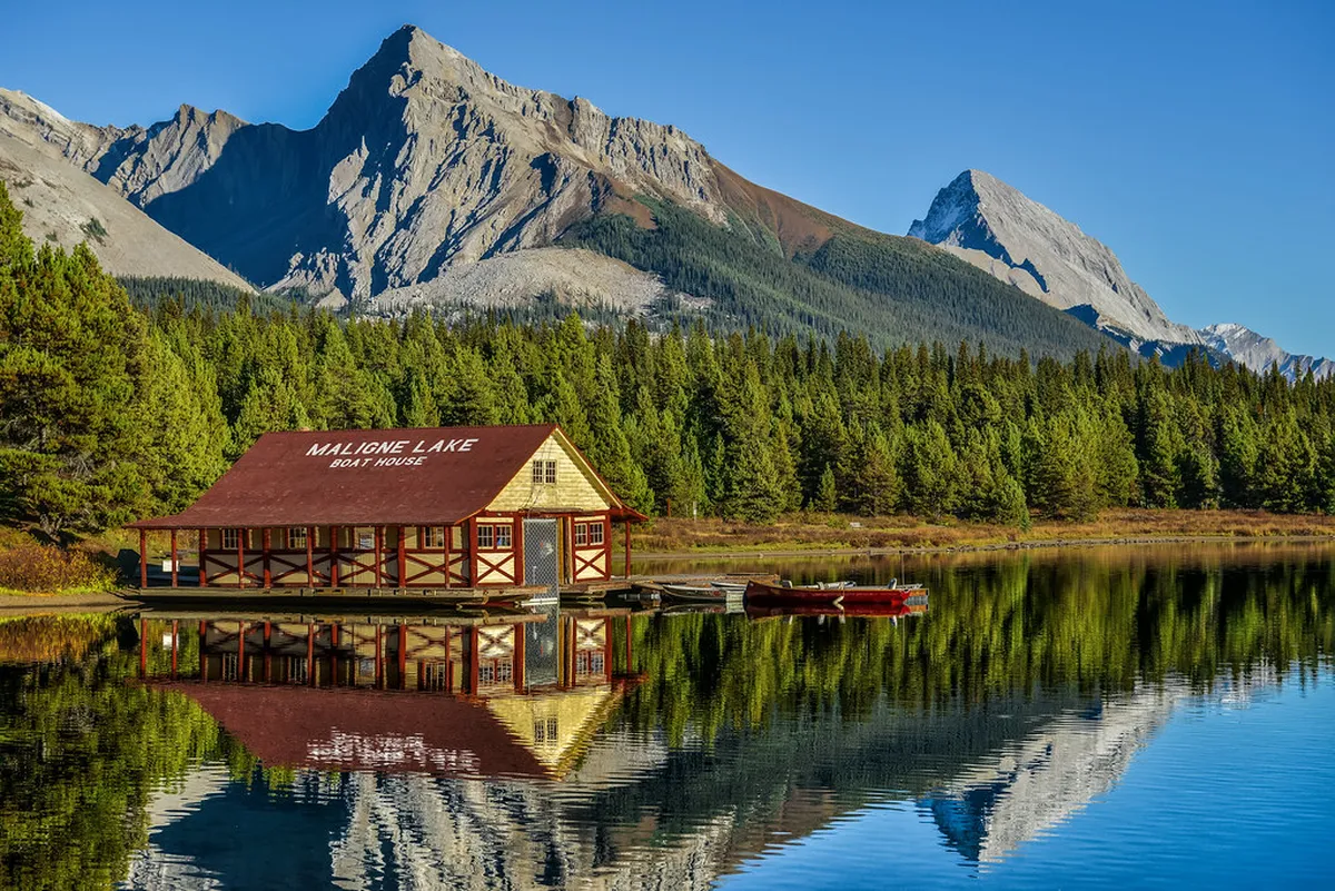 Accessible A Coruña: An Architecture Guide for All