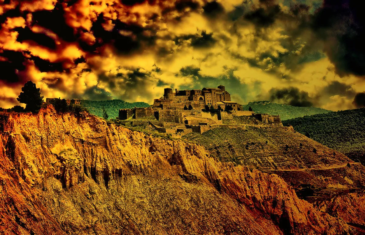 San Antón Castle: Architectural Evolution in A Coruña