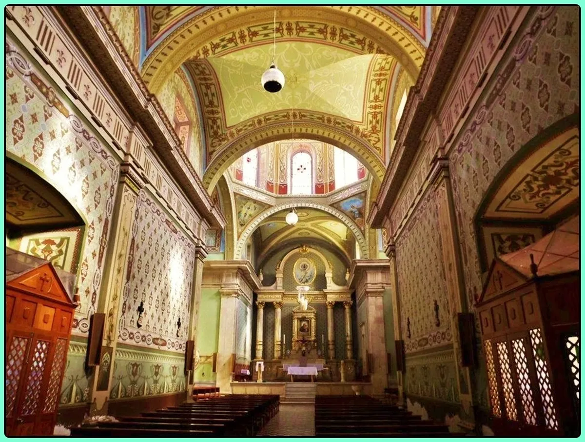 Kiosko Alfonso Building History: A Coruña's Landmark