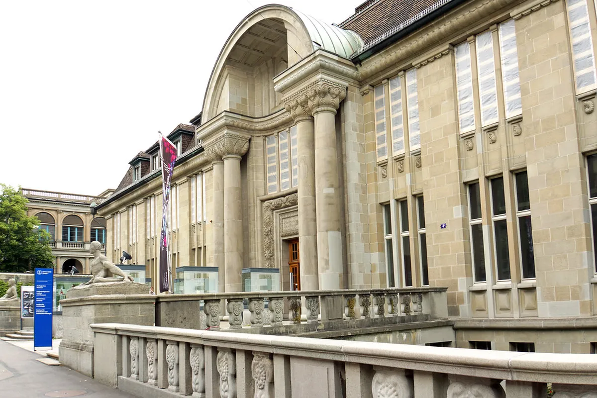 Discover Award-Winning Buildings on University of Alicante Campus
