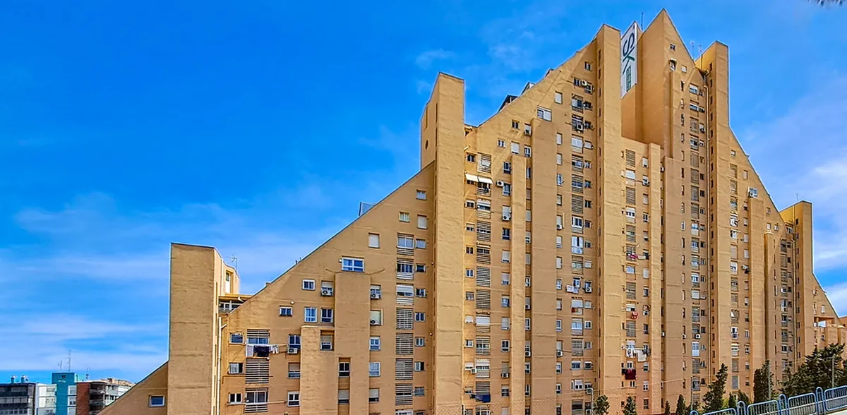 Exploring Modern Architecture at Alicante University