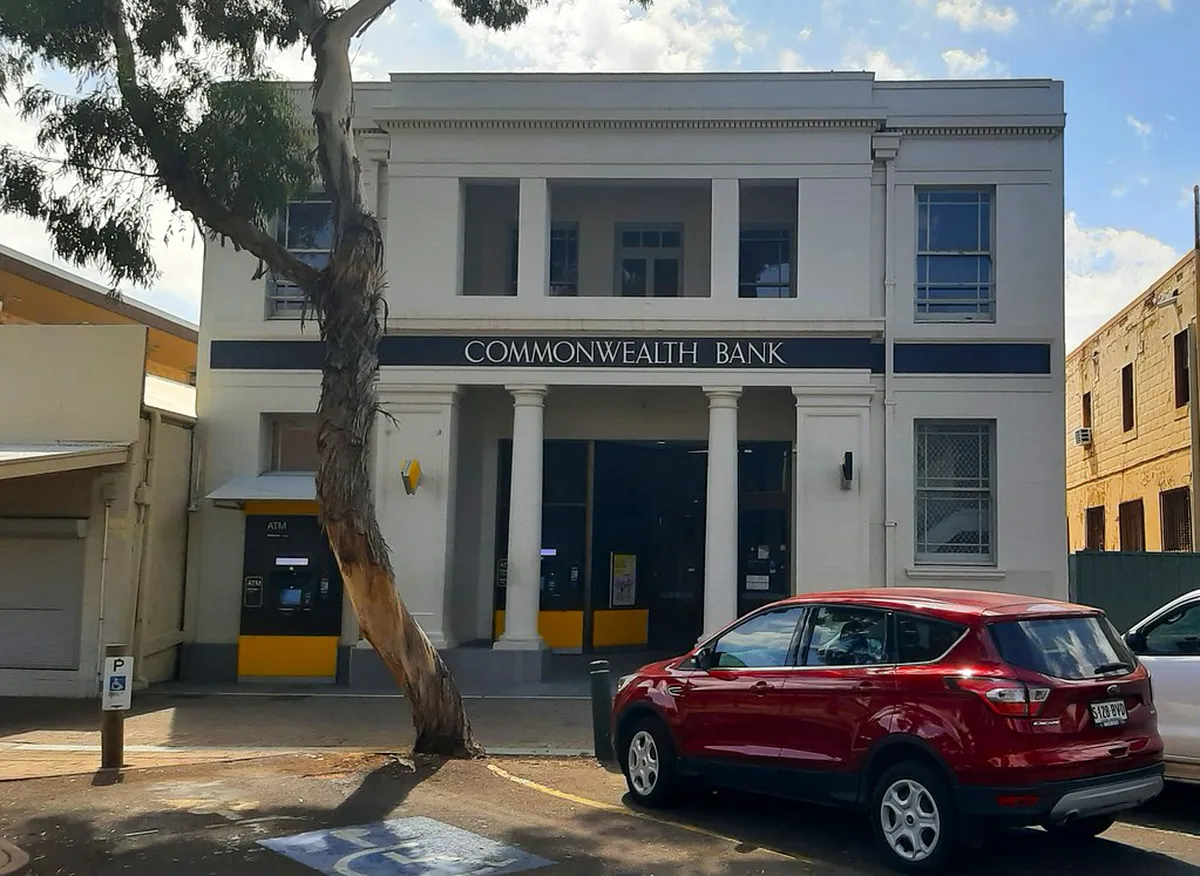 Discovering Art Deco in Alicante: A 2025 Guide