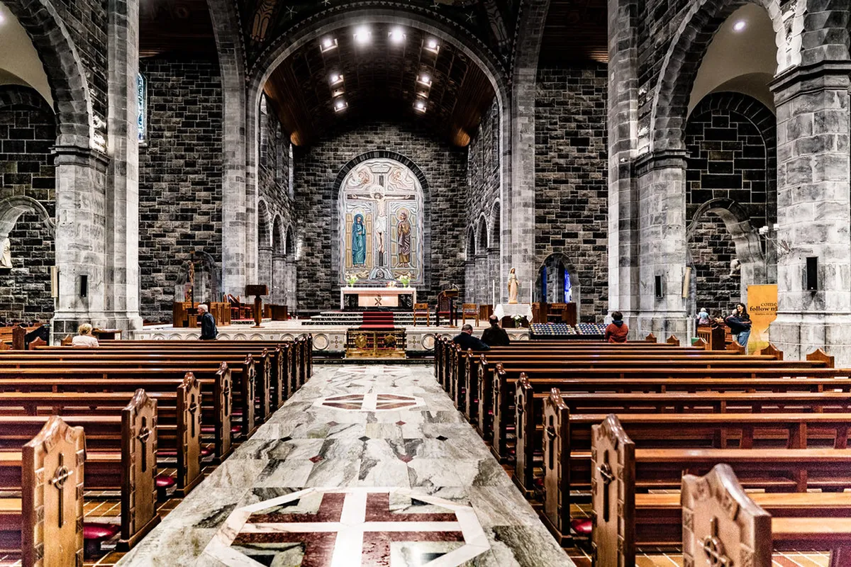 St. Nicholas Cathedral Guide: Alicante's Sacred Gem