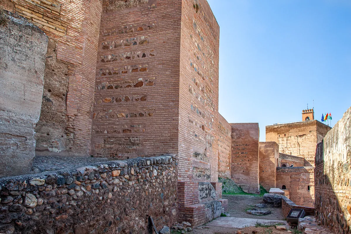 Almería's Alcazaba Watchtowers: A Guide for 2025