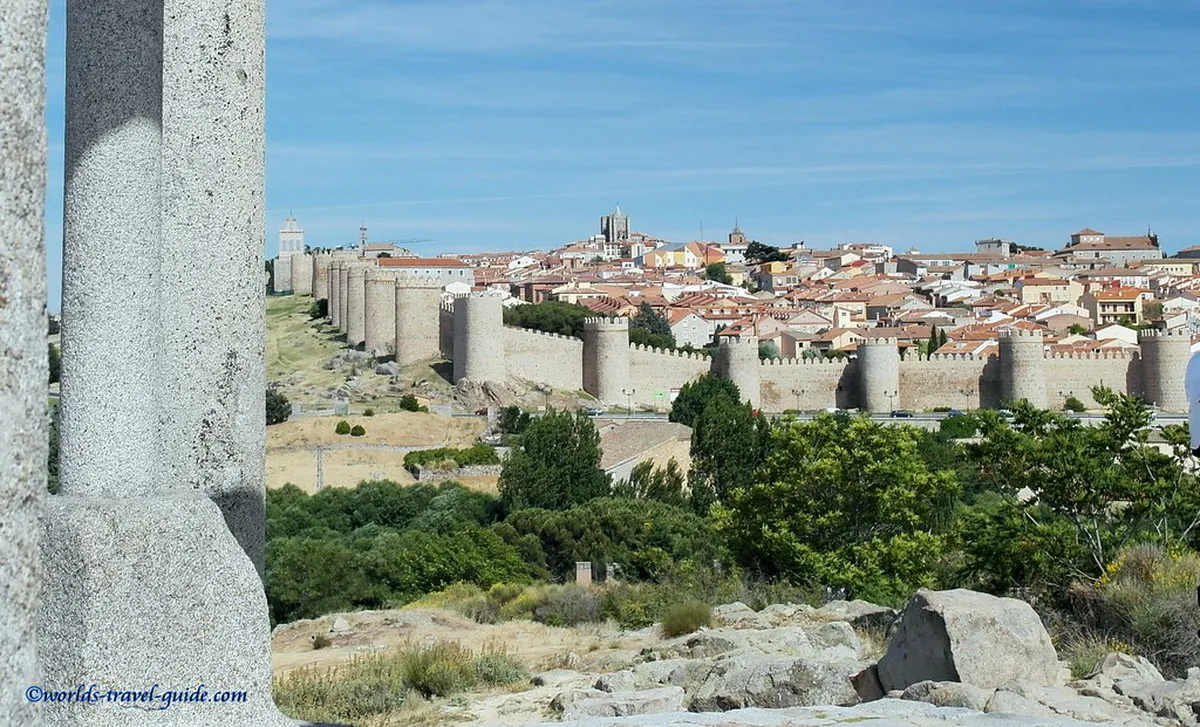 Unlocking Ávila's Architectural Treasures: A Comprehensive Guide