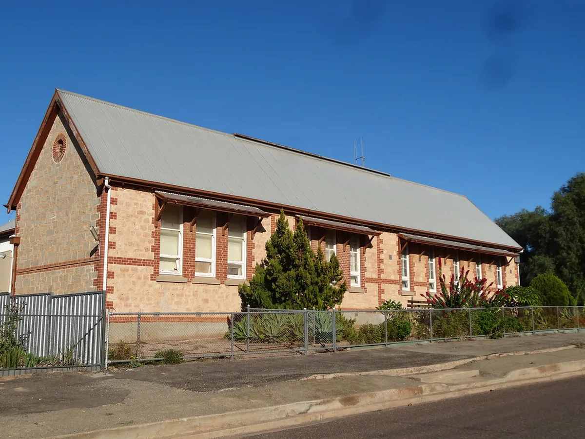 Ávila's Secular Architecture: A Historic Guide for 2025