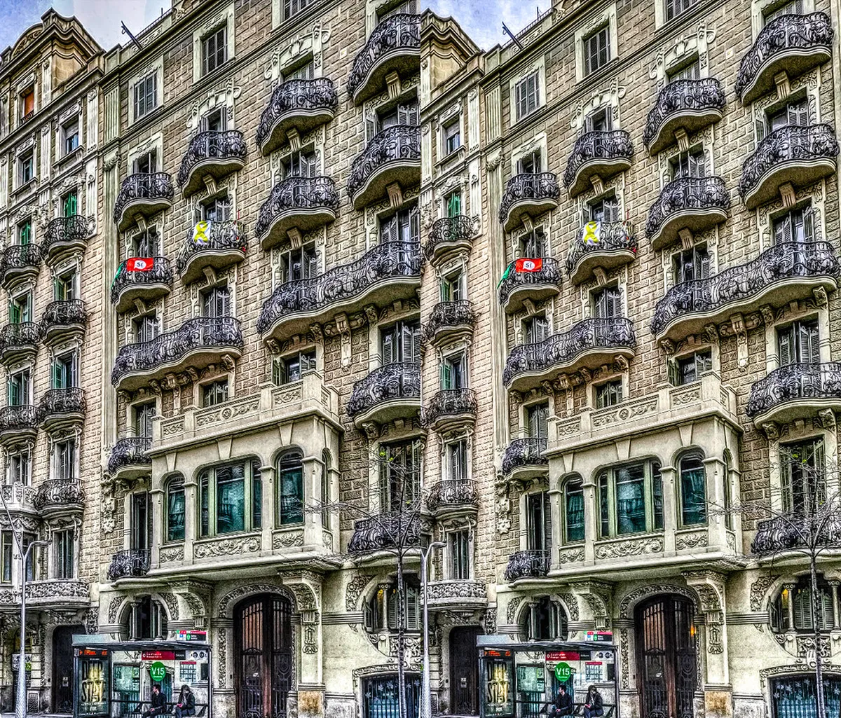 Eixample District Architecture: A Barcelona Masterpiece
