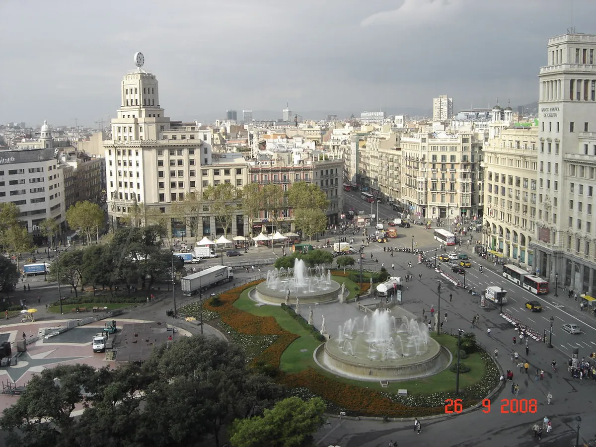 Book the Best Gaudí Architecture Tour in Barcelona