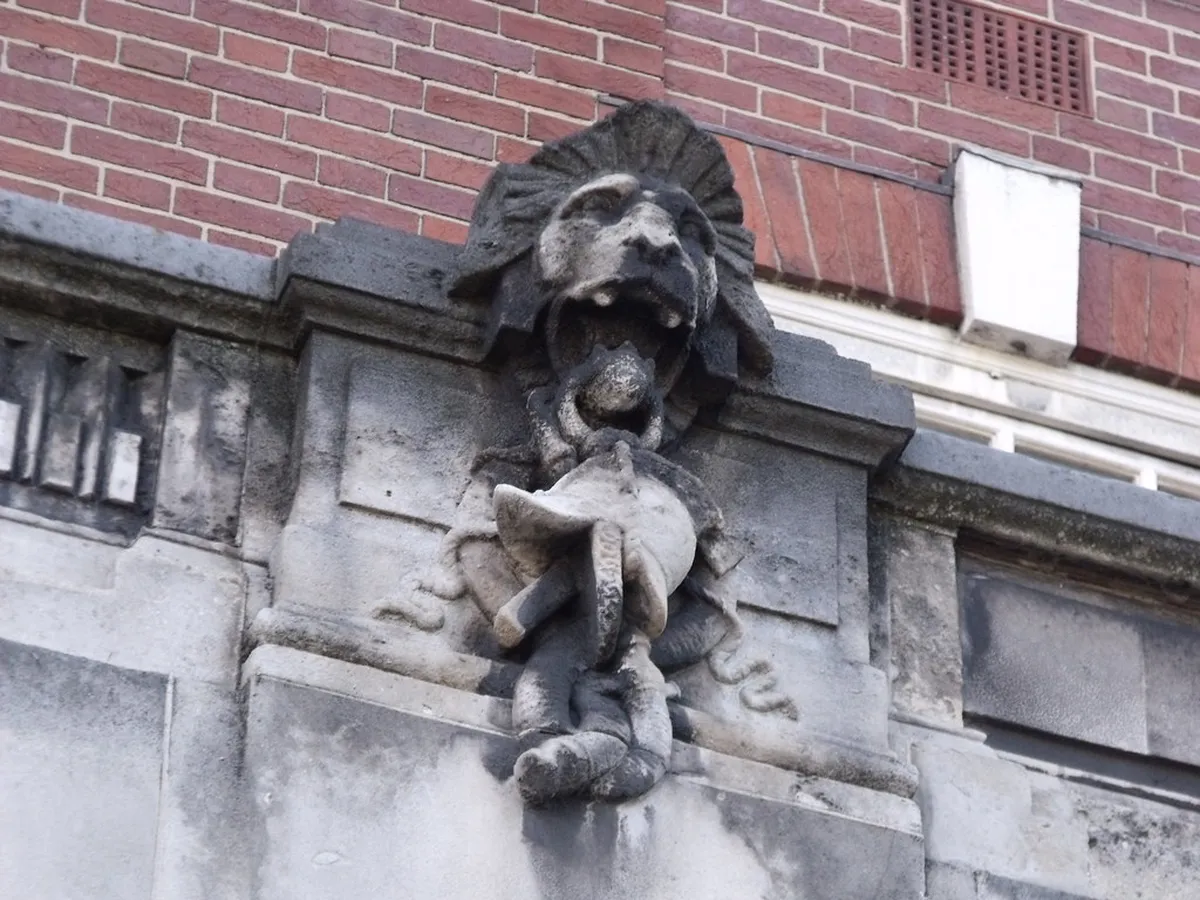 Identifying Gargoyles in Barcelona's Gothic Quarter