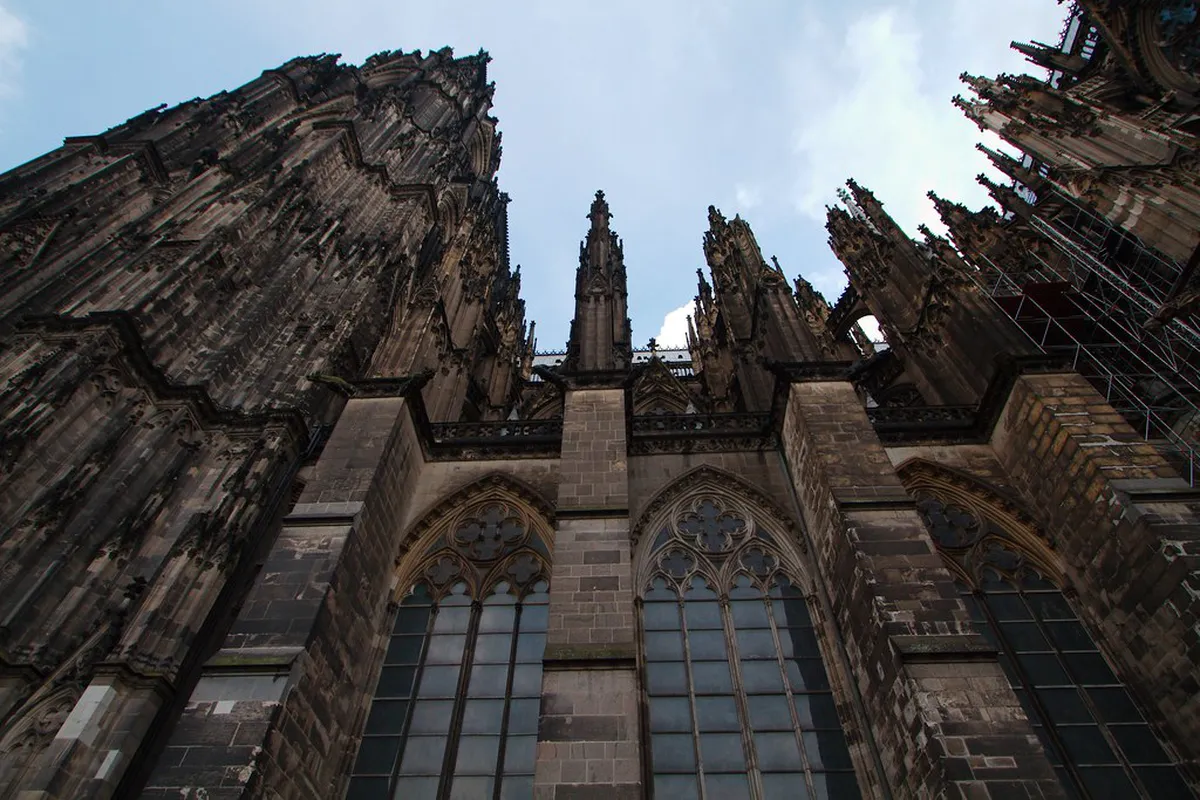 Explore Poblenou: Map of Contemporary Barcelona Buildings