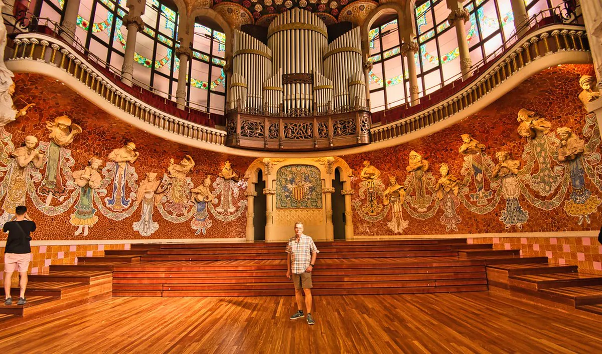 Trencadís Mosaic Technique: Barcelona's Artistic Legacy in 2025