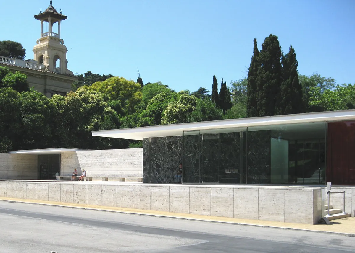 Visiting Mies van der Rohe Pavilion: Barcelona's Modern Gem