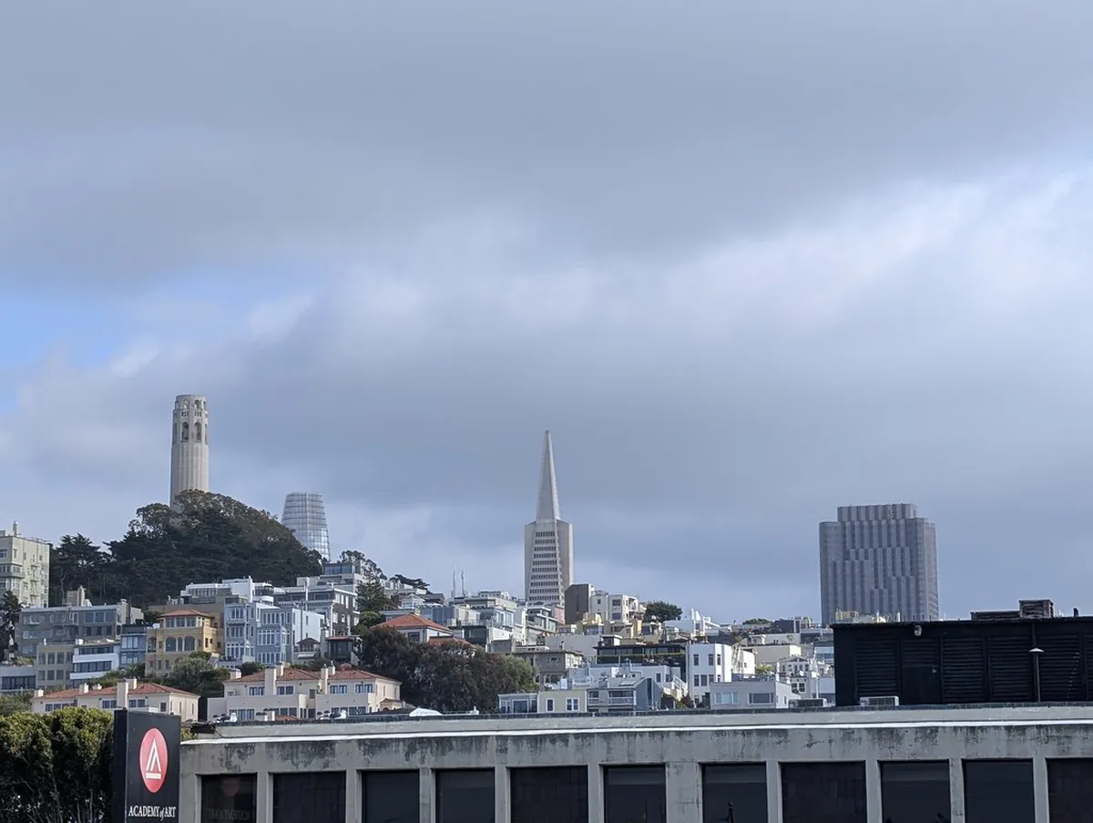 César Pelli's Legacy: Modern Bilbao's Iberdrola Tower