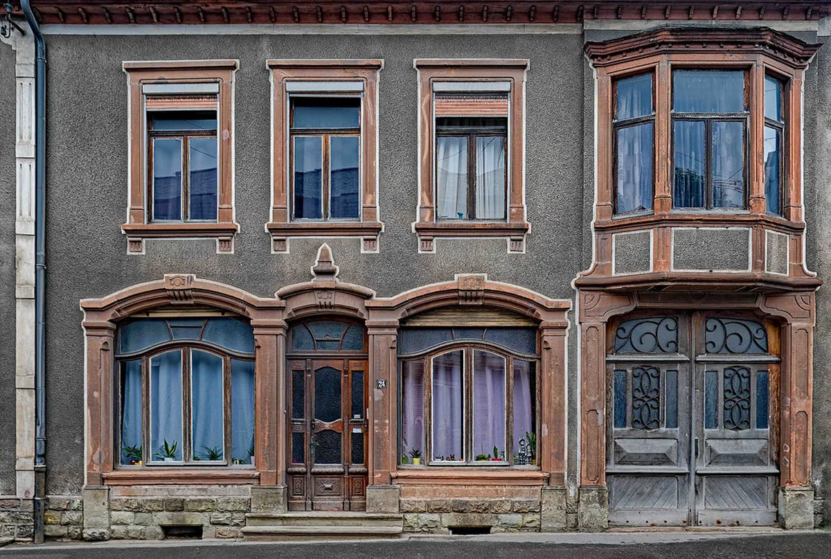 Exploring Art Nouveau in Bilbao's Ensanche District