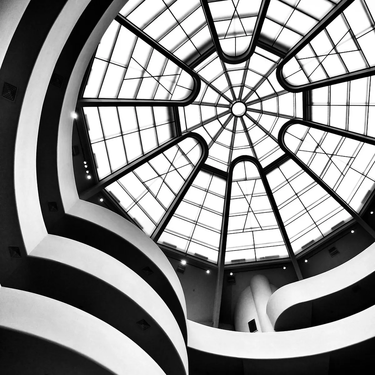 Guggenheim Museum Architecture: A Bilbao Icon Explored