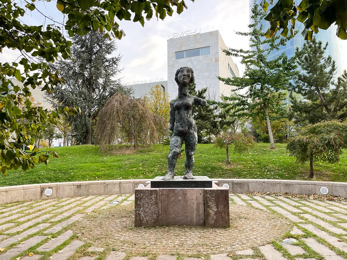 Abandoibarra's Impact: How Bilbao's Waterfront Transformed