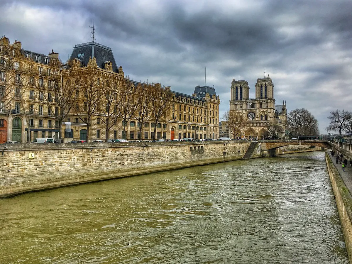 Spotting Medieval Architecture in Casco Viejo, Bilbao