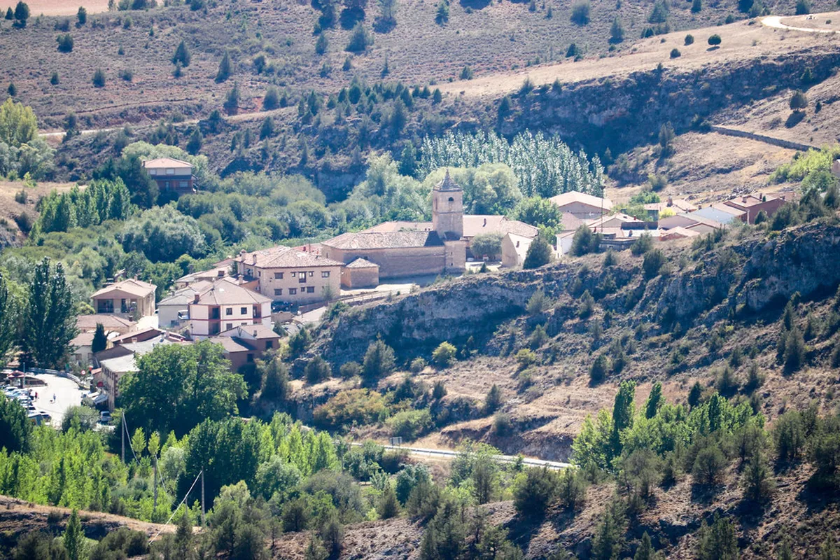 Best Viewpoints for Burgos Cathedral Photography