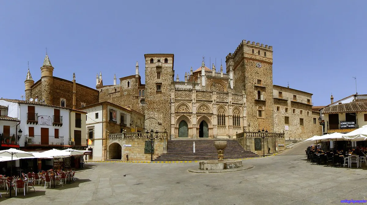 Discover Gothic Buildings in Cáceres, Spain (2025)