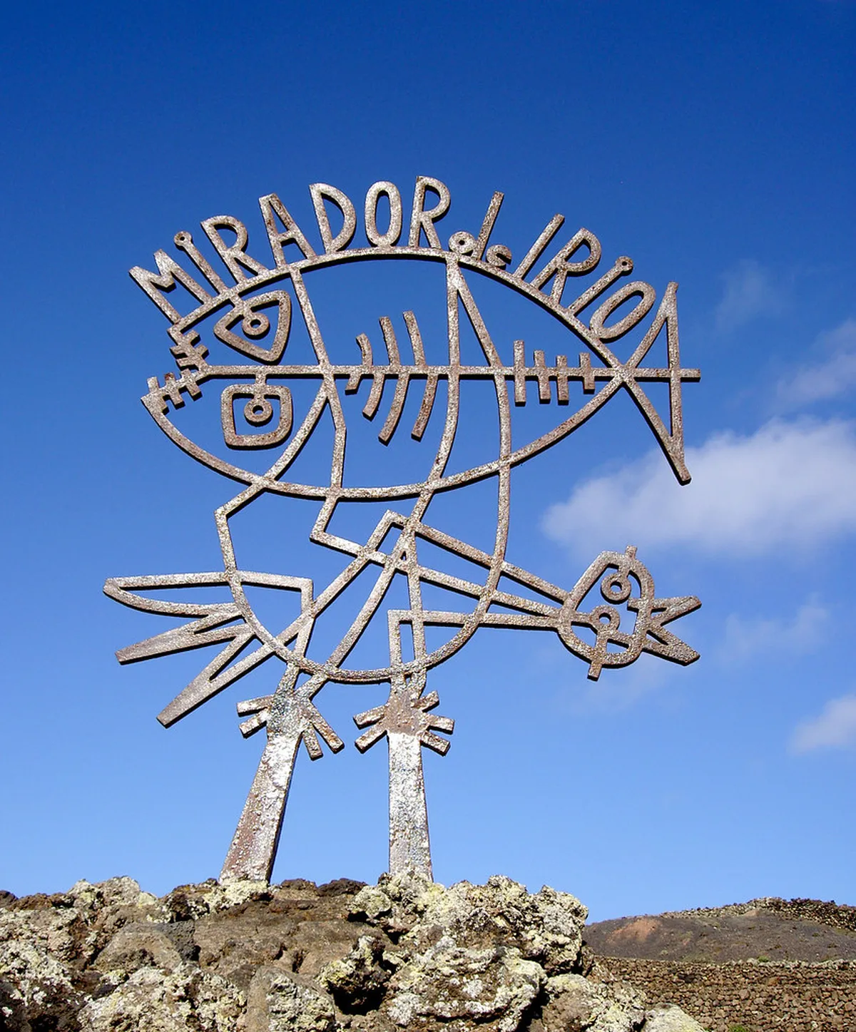 Explore Must-See Buildings in Cáceres Monumental City