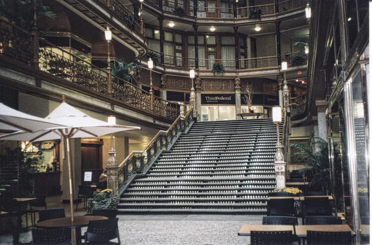 Capturing Cáceres: Photographing Unique Balconies