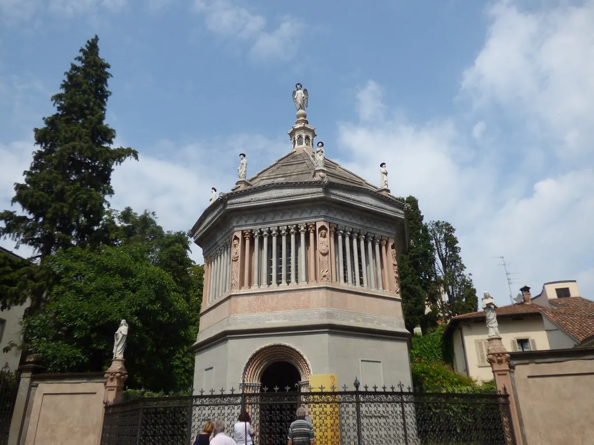 Santa María Cathedral Guide: Cáceres Spain's Architectural Gem
