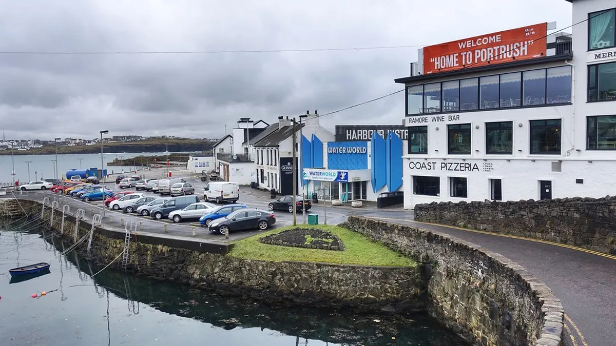 White Walls: Meaning in Canarian Architecture, Corralejo
