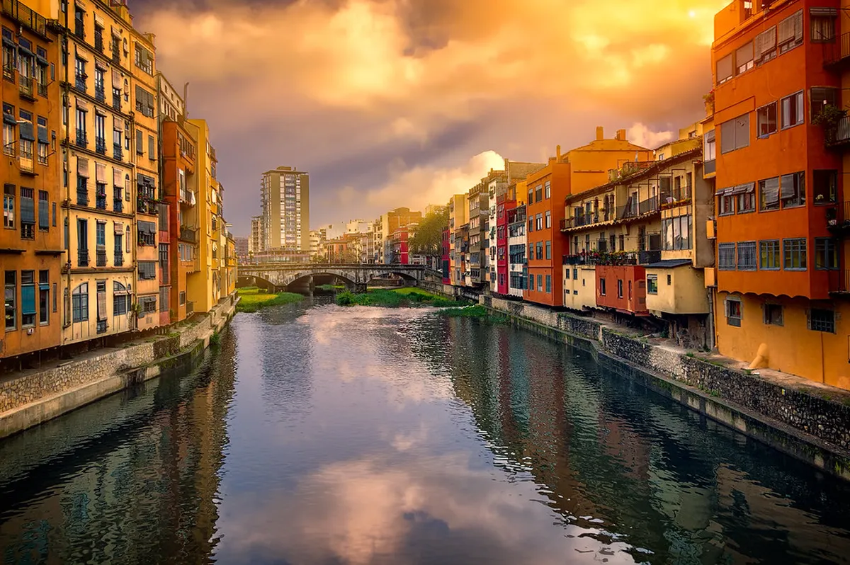 Girona Architectural Vocabulary: A Glossary for Travelers