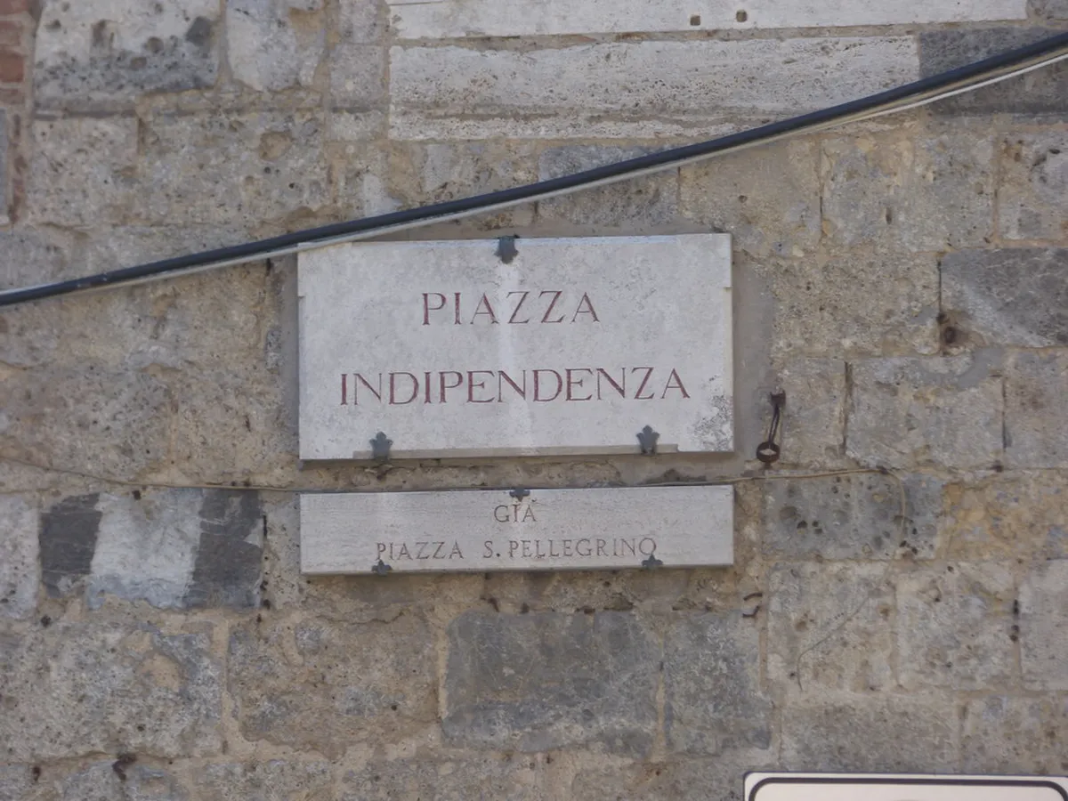 Girona Medieval Walls Walking Tour: A Historic Journey