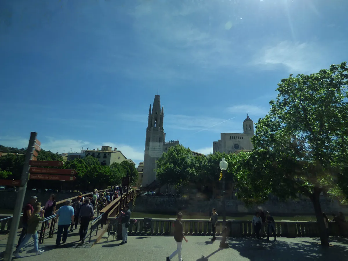 Girona Old Town Urban Planning: A Historic Guide