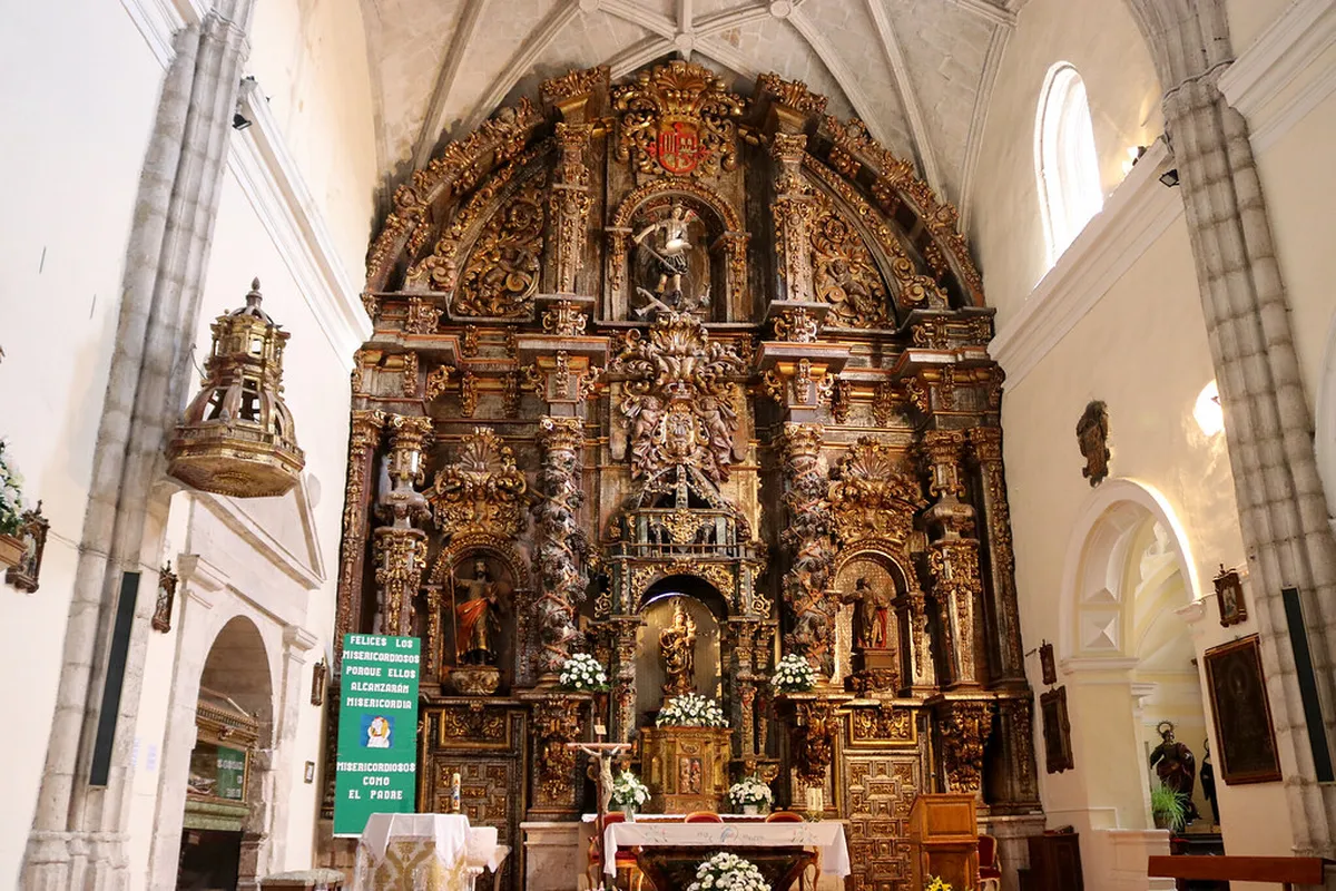 Discover Granada's Stunning Baroque Churches in 2025