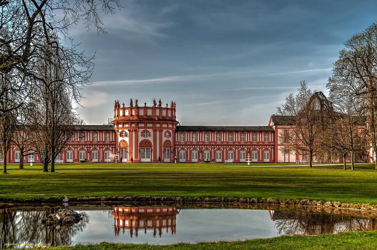 Discover the Grand Baroque Palaces of Jerez