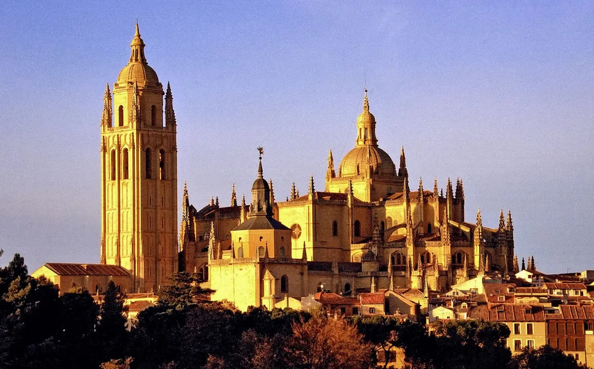 Discovering Gothic Churches in Jerez de la Frontera