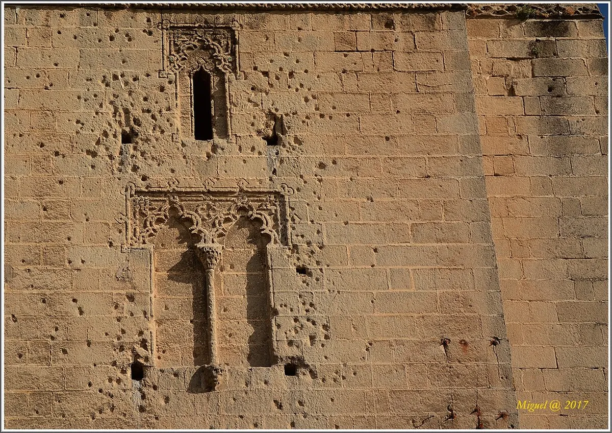 Iglesia de San Dionisio Style: Jerez's Architectural Gem