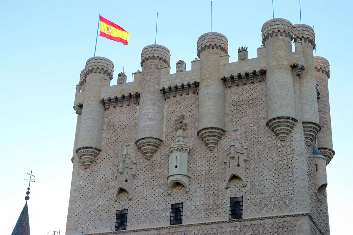Exploring the Military Architecture of the Alcázar of Jerez