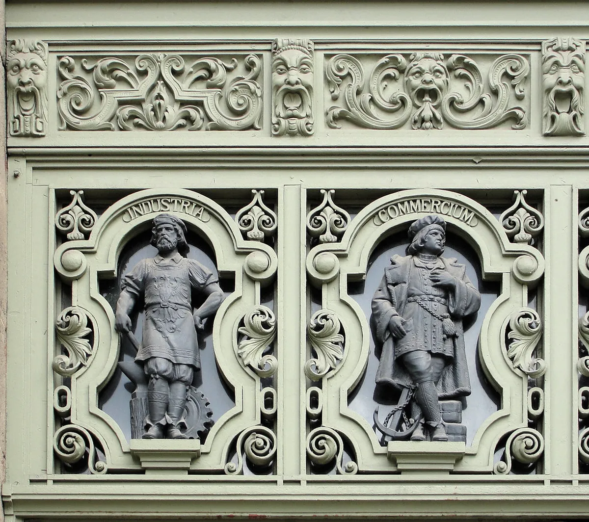 Where to See Art Nouveau Architecture in Jerez 2025