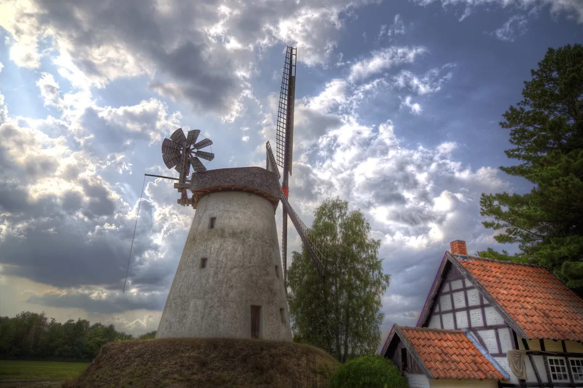 Canarian Balconies: History & Function in La Laguna