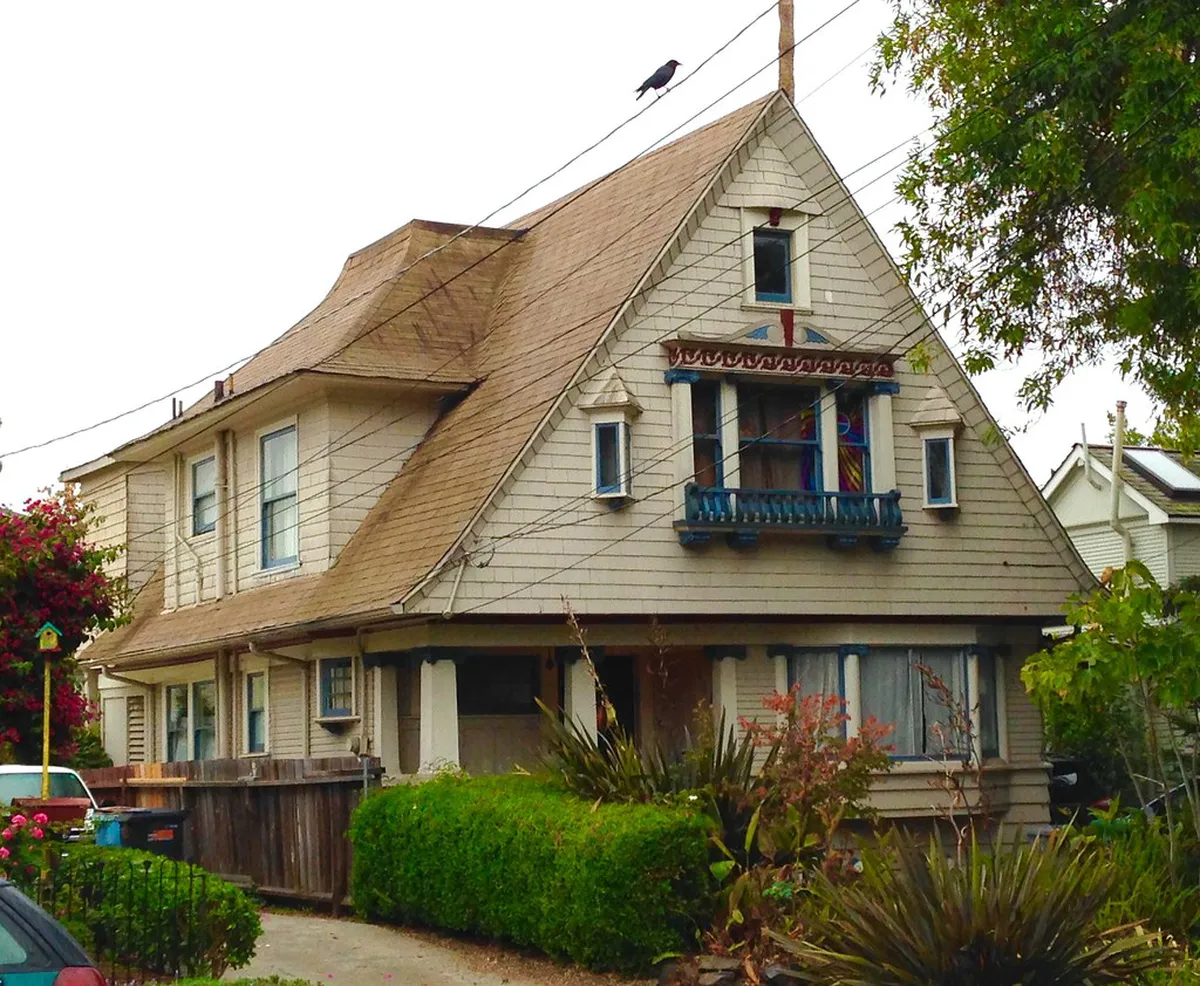 Explore Neoclassical Buildings in Triana, Las Palmas