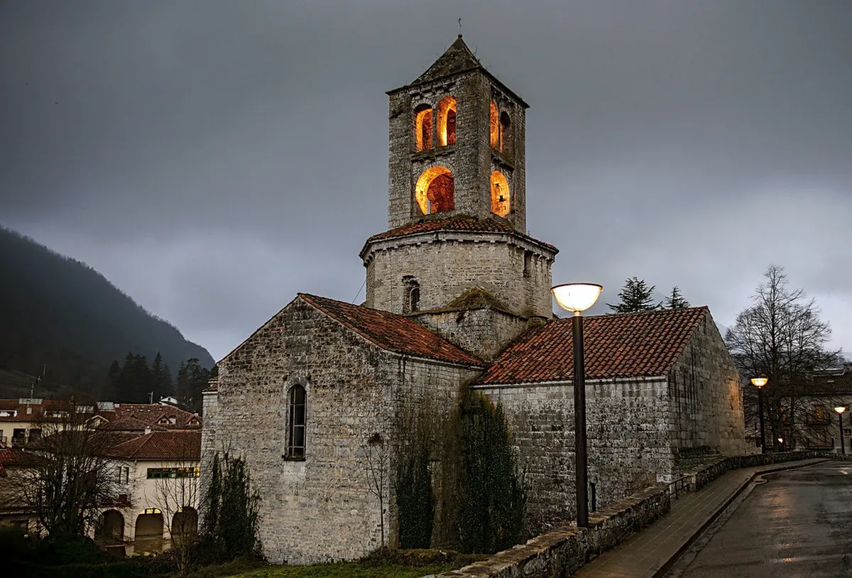 The Rich History of Edificio Quegles in Las Palmas