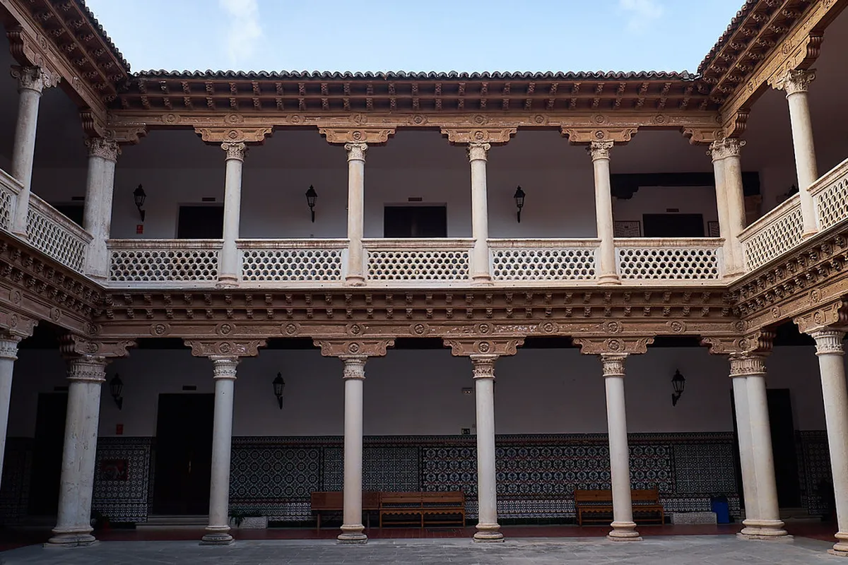 Antonio Palacios Buildings: Madrid's Architectural Masterpieces