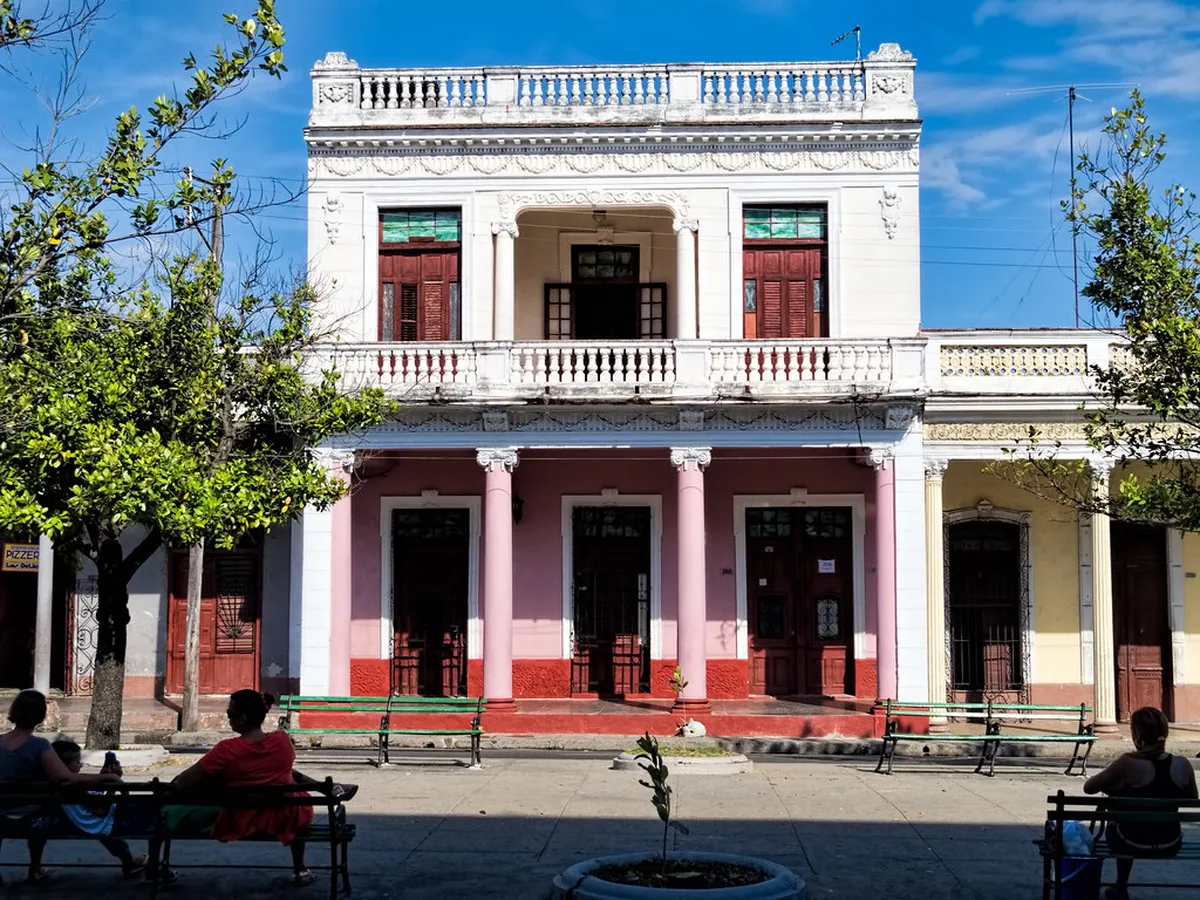 Discover the Architecture Along Madrid's Paseo del Prado