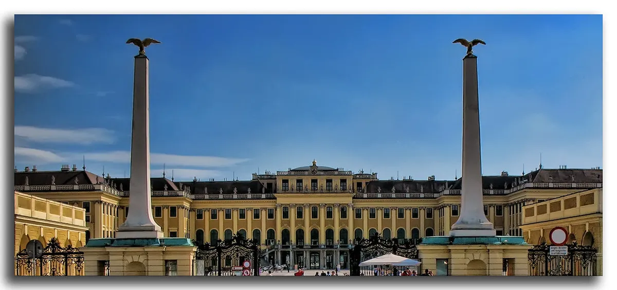 Discovering Madrid Hapsburg Style Architecture in 2025