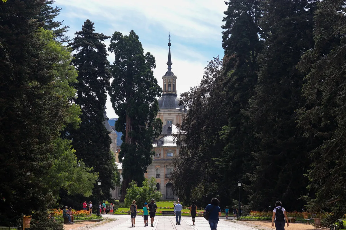 Discover Madrid's Beautiful Courtyards in 2025