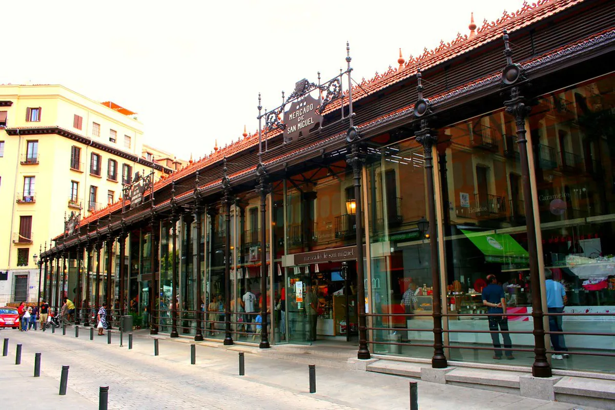 Discovering Madrid: The Iron Architecture of Mercado de San Miguel