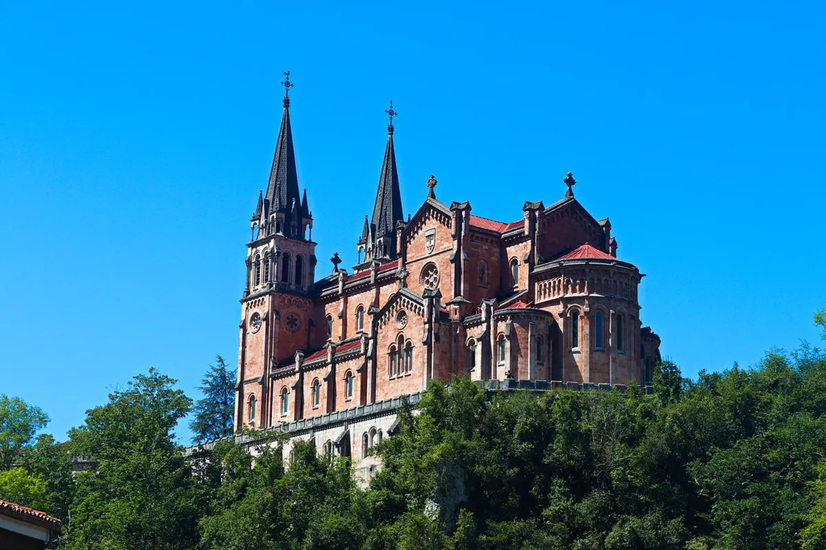Architectural Guide to Iglesia del Sagrario, Málaga