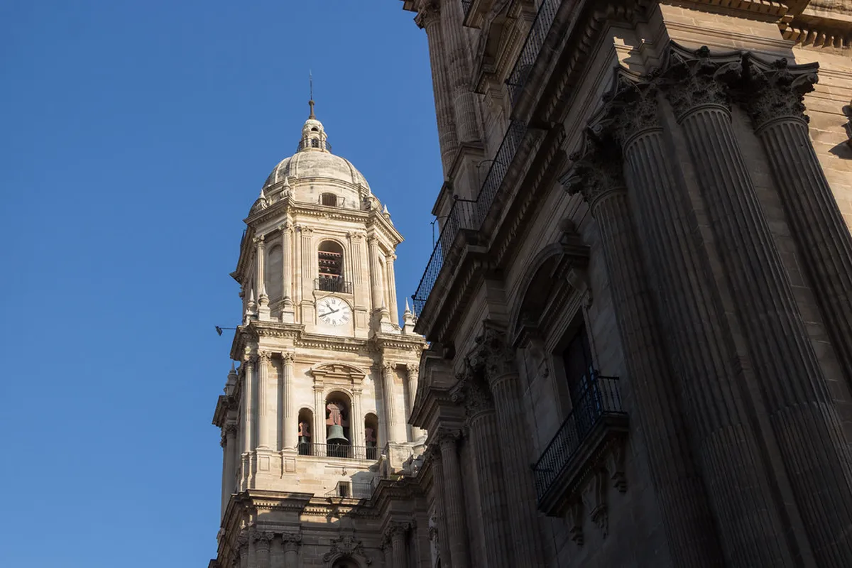 Exploring Málaga Cathedral's Renaissance Design