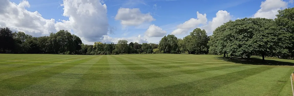 Identifying Balcony Types in Murcia: An Expert Guide