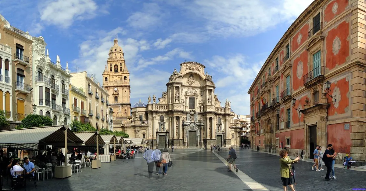 Discover Murcia's Plaza Cardenal Belluga in 2025