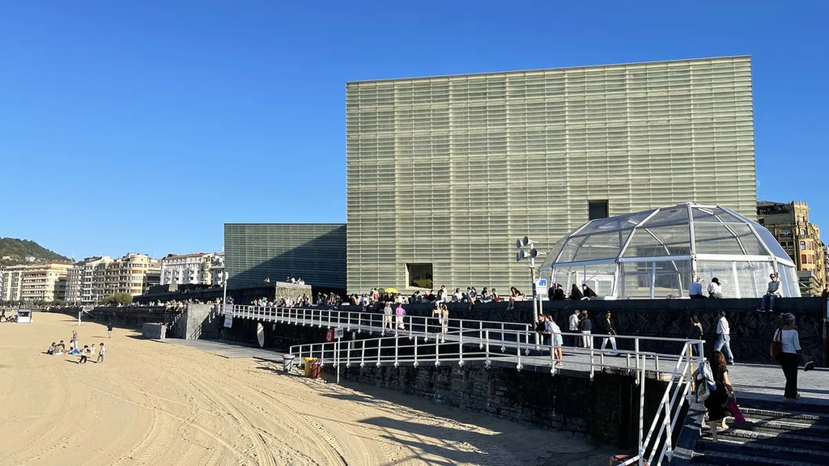 Rafael Moneo's Design Philosophy for Murcia's City Hall Annex