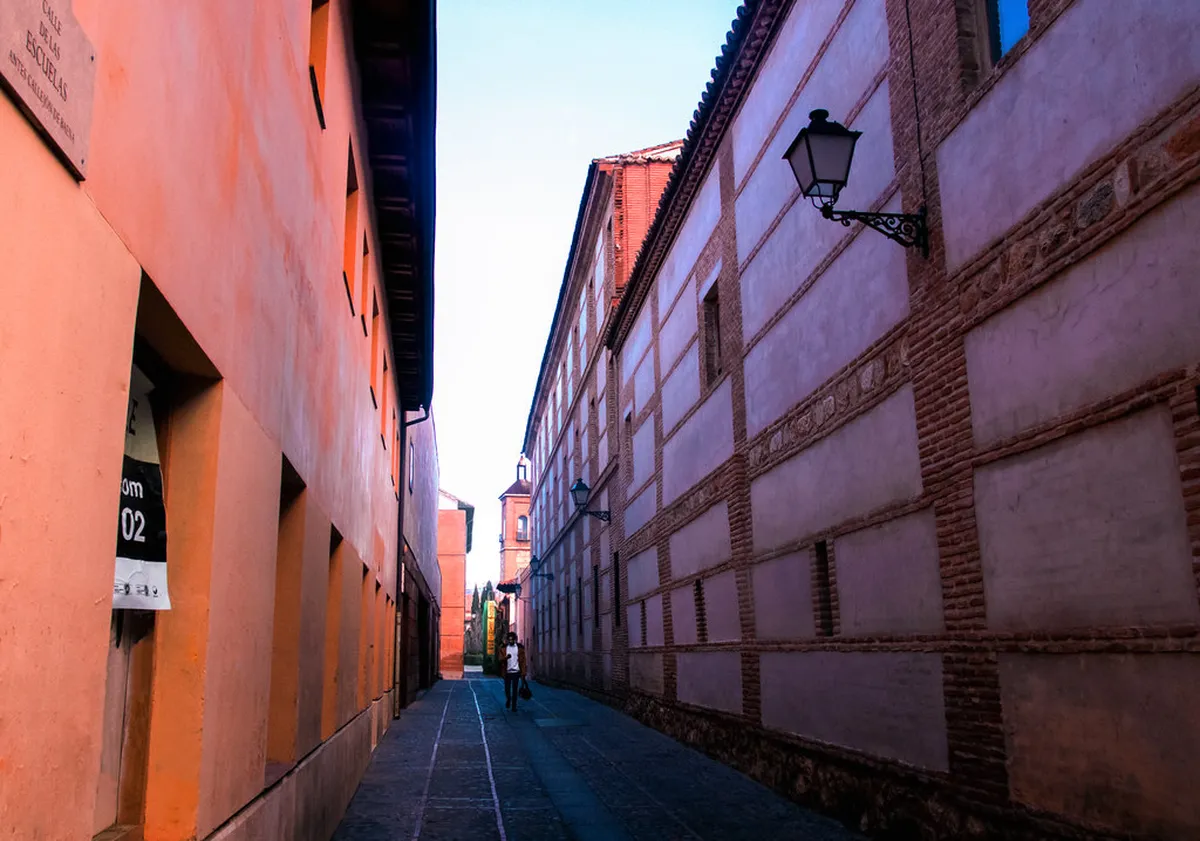 Calle Uría: Oviedo's Urban Development History (2025)